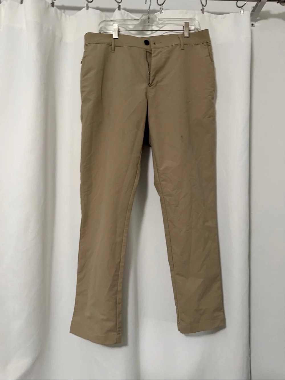 Banana Republic Men's Khaki Chinos - Tan sport fabric